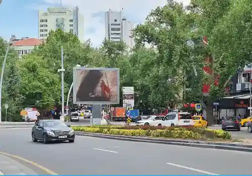 Dijital ekran reklam Ankara. Ankara dijital ekran reklam fiyatları 2024.