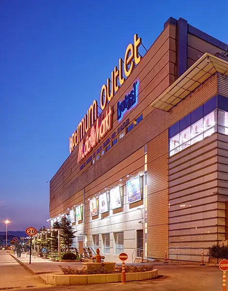 Optimum Outlet AVM Dijital Ekran Reklam.